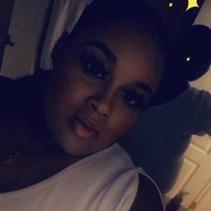 Meet your Posher, Tonisha